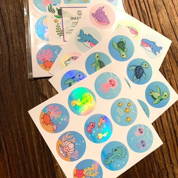 016. Jelly Swish Holographic Sea Creature Stickers 2 Packs - Picture 11 of 12